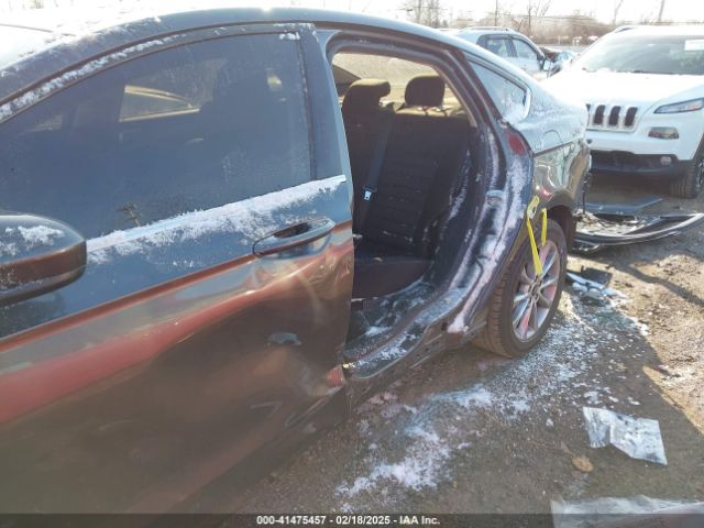 3FA6P0H73HR404497 Ford FUSION SE