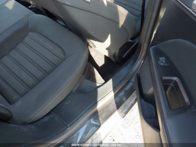 3FA6P0H73HR404497 Ford FUSION SE