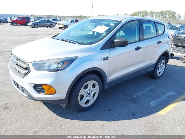 Ford ESCAPE S 2018 1FMCU0F72JUC88003 Image 2