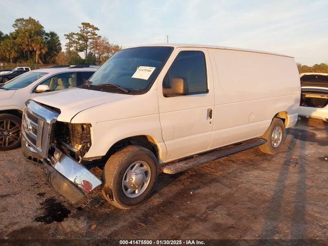 Ford E-250 Commercial 2014 1FTNE2EW1EDA20404 Image 2