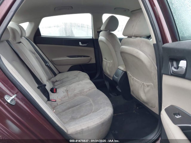 5XXGT4L32JG264694 KIA Optima Lx