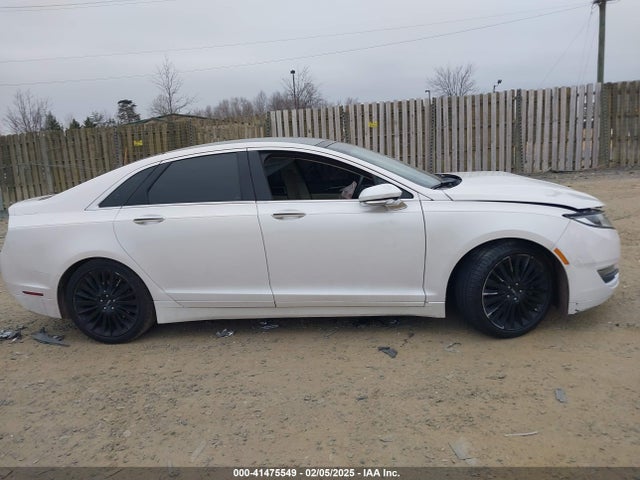 3LN6L2JK6FR620093 Lincoln MKZ