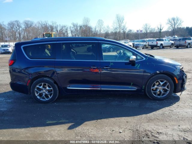 2C4RC1GG1JR314447 Chrysler Pacifica Limited