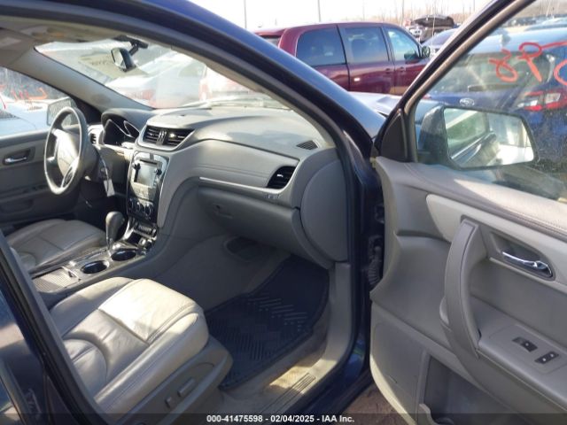 1GNKRHKDXFJ152326 Chevrolet Traverse 2lt