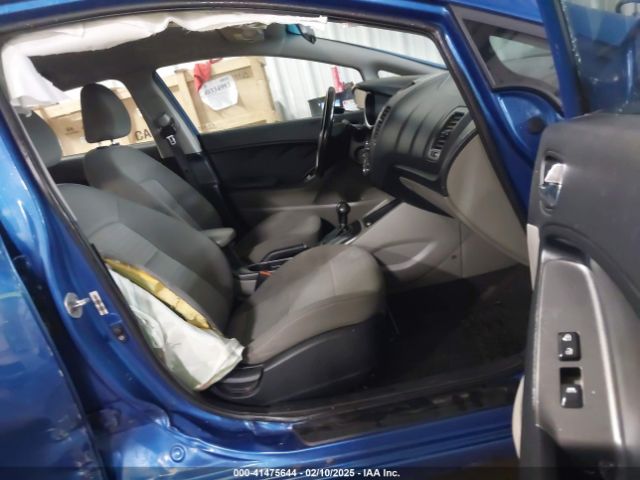 KNAFX5A85F5292051 KIA FORTE EX