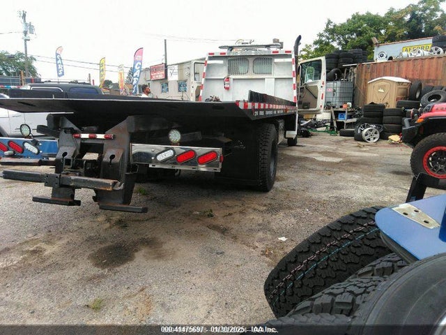 41475697 :رقم المزاد ، 2FZACGCS75AU23187 vin ، 2005 Sterling Truck Acterra مزاد بيع