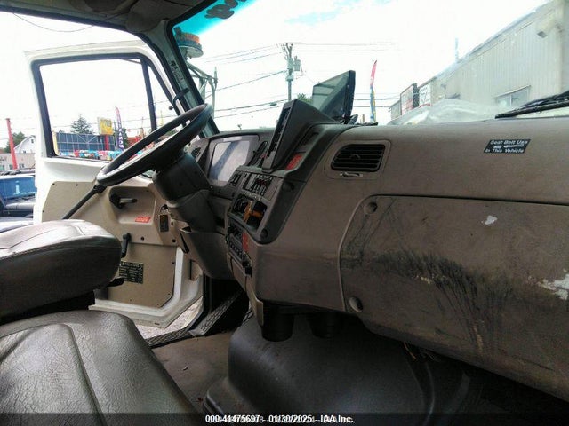 41475697 :رقم المزاد ، 2FZACGCS75AU23187 vin ، 2005 Sterling Truck Acterra مزاد بيع