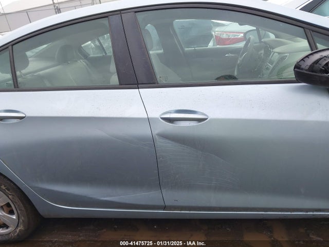 1G1BC5SM1H7171574 Chevrolet Cruze Ls Auto