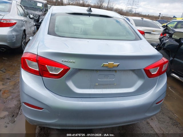 1G1BC5SM1H7171574 Chevrolet Cruze Ls Auto