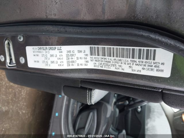 1C4PJMCS5EW137875 Jeep Cherokee Latitude