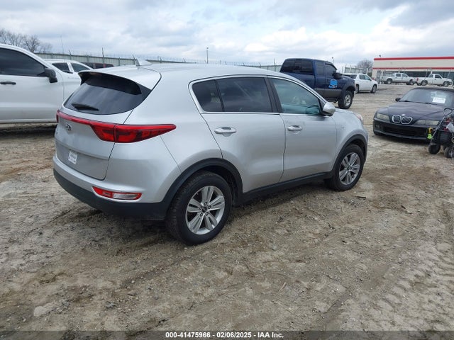 KIA Sportage Lx 2017 KNDPMCAC4H7218233 Image 4