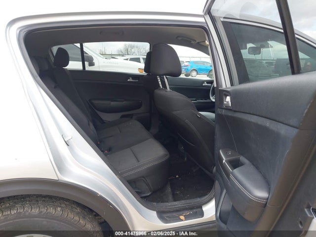 KIA Sportage Lx 2017 KNDPMCAC4H7218233 Image 8