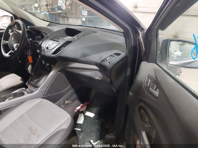 1FMCU9G93EUD20208 Ford ESCAPE SE
