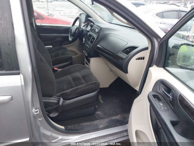 2C4RDGBG2FR723510 Dodge Grand Caravan Se