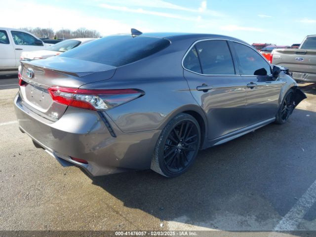 2021 TOYOTA CAMRY 4T1K31AK2MU023604 Photo 3