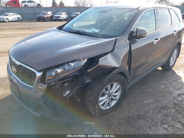 5XYPG4A30KG532033 KIA Sorento 2.4l Lx