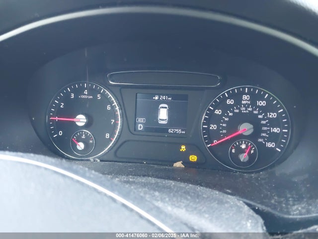 5XYPG4A30KG532033 KIA Sorento 2.4l Lx