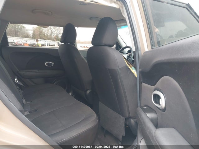 KIA Soul 2015 KNDJN2A28F7153307 Image 8