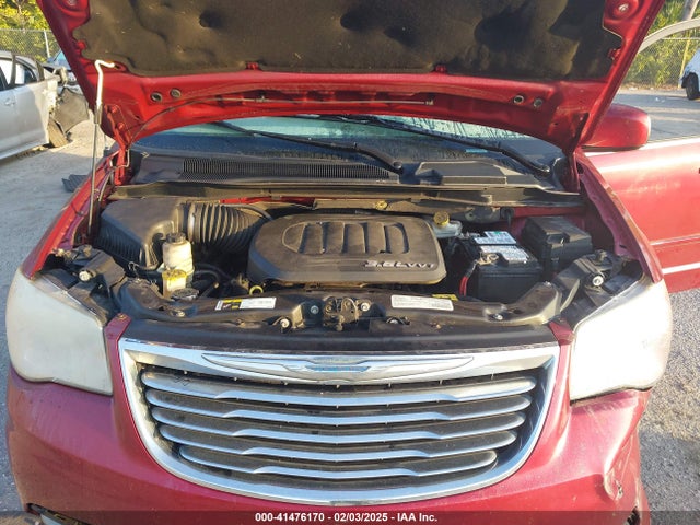 2C4RC1AG8FR755640 Chrysler Town & Country Lx