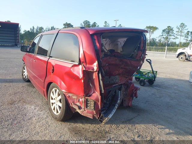2C4RC1AG8FR755640 Chrysler Town & Country Lx