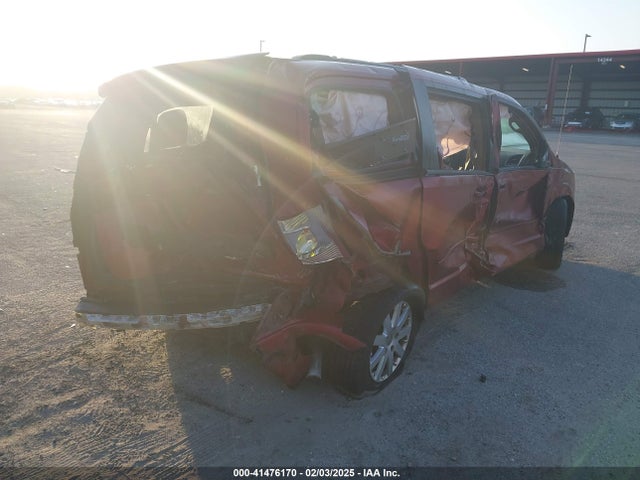 2C4RC1AG8FR755640 Chrysler Town & Country Lx