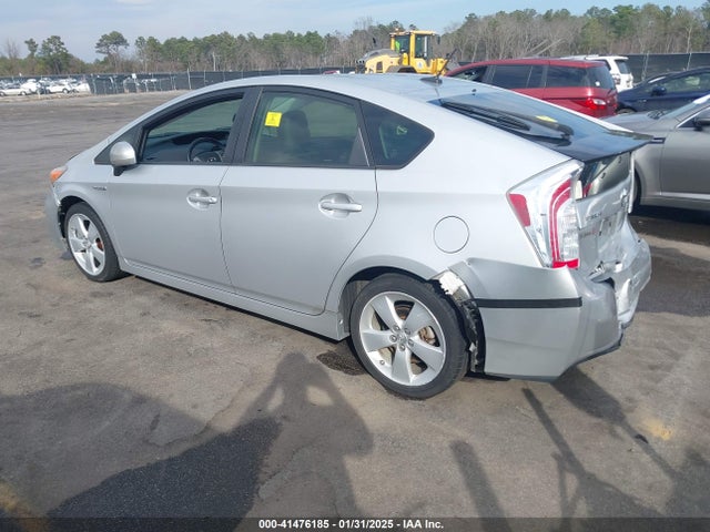 Toyota Prius Five 2015 JTDKN3DU3F1887797 Image 3
