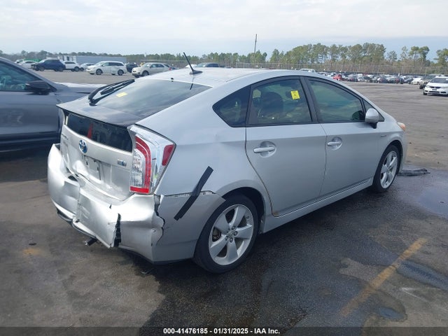 Toyota Prius Five 2015 JTDKN3DU3F1887797 Image 4