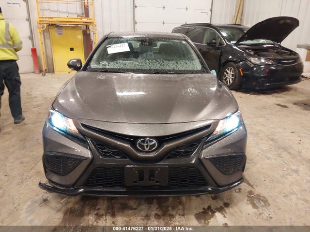 4T1G11AK4MU452643 Toyota CAMRY SE