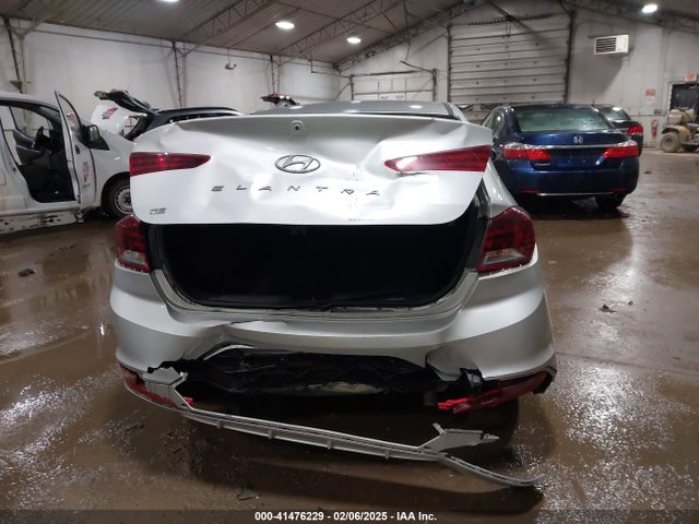 Hyundai ELANTRA SE 2020 5NPD74LF1LH506917 Image 16