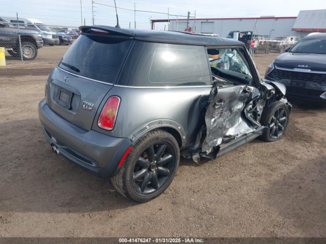 2003 MINI COOPER S WMWRE334X3TD70450 Photo 3