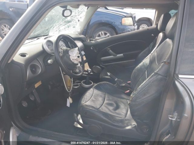 2003 MINI COOPER S WMWRE334X3TD70450 Photo 4