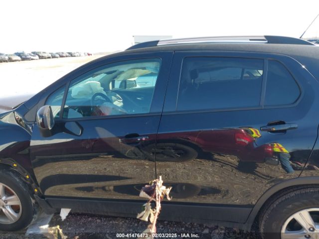 KL7CJLSB7MB335483 Chevrolet Trax Fwd Lt
