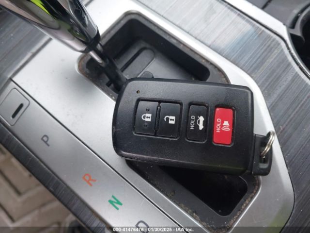 4T1BD1FK4EU107978 Toyota Camry Hybrid Xle
