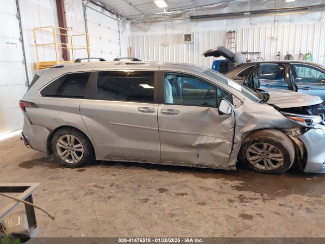 5TDESKFC0PS108025 Toyota Sienna Platinum