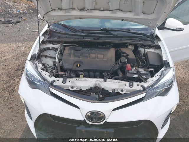 Toyota Corolla 2018 2T1BURHE6JC027664 Image 10