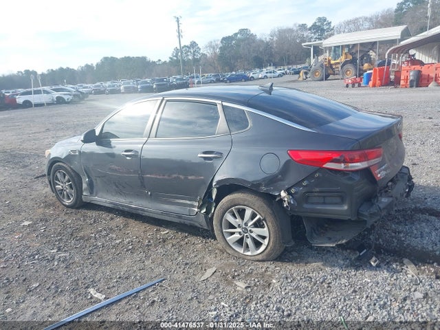 KNAGT4L31J5221854 KIA Optima Lx