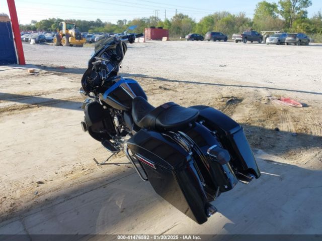 2015 HARLEY-DAVIDSON FLHTCU 1HD1FCM16FB695846 Photo 2