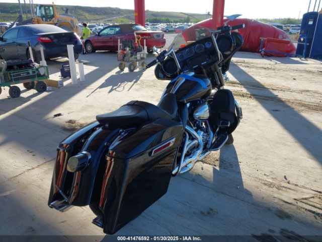 2015 HARLEY-DAVIDSON FLHTCU 1HD1FCM16FB695846 Photo 3