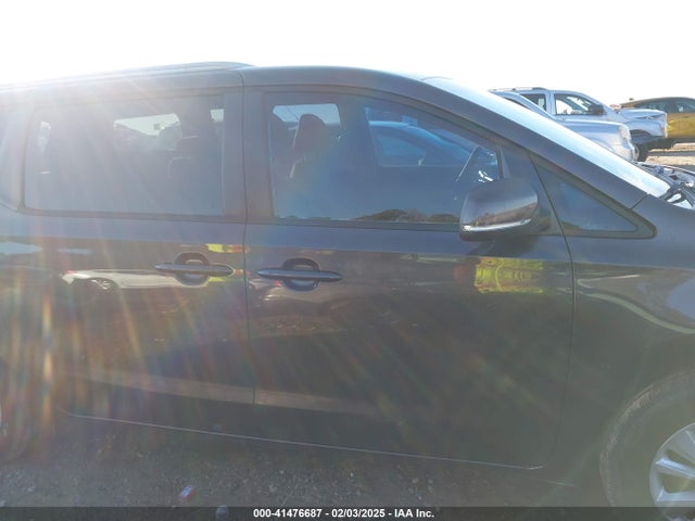 KIA SEDONA LX 2015 KNDMB5C11F6043331 Image 14