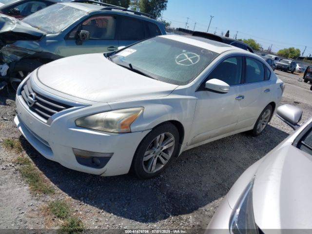 1N4AL3AP7FC234318 Nissan 2015