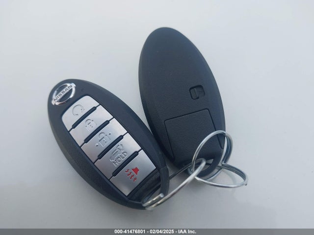5N1AT2MV3KC795409 Nissan Rogue Sl