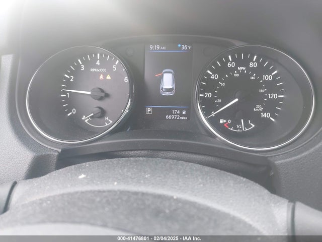 5N1AT2MV3KC795409 Nissan Rogue Sl