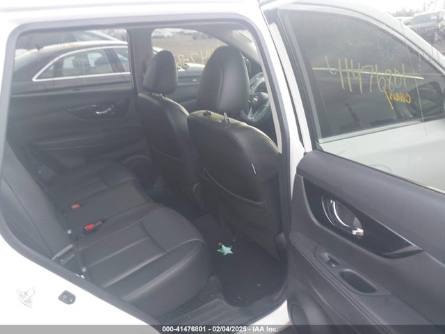 5N1AT2MV3KC795409 Nissan Rogue Sl