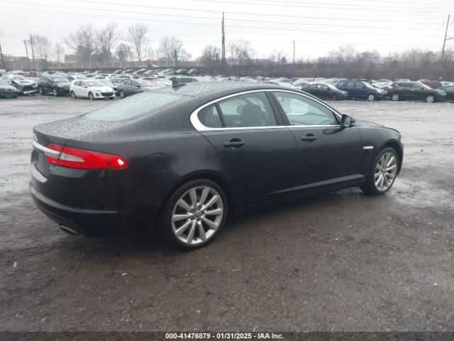 2013 JAGUAR XF SAJWJ0EF7D8S92274 Photo 3