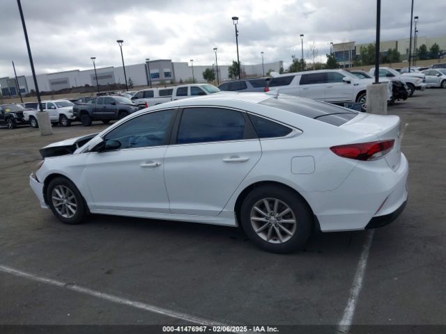 5NPE24AF5KH799886 Hyundai SONATA SE