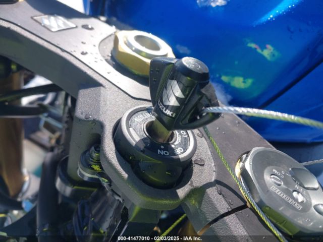 2017 SUZUKI GSX-R750 JS1GR7MA3H2101656 Photo 10