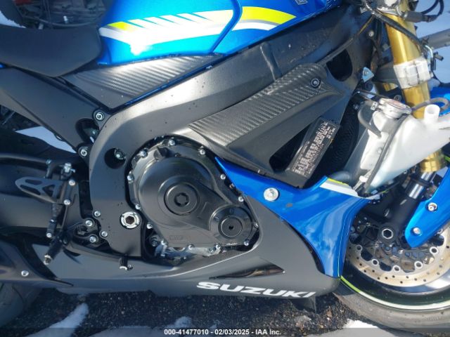2017 SUZUKI GSX-R750 JS1GR7MA3H2101656 Photo 7