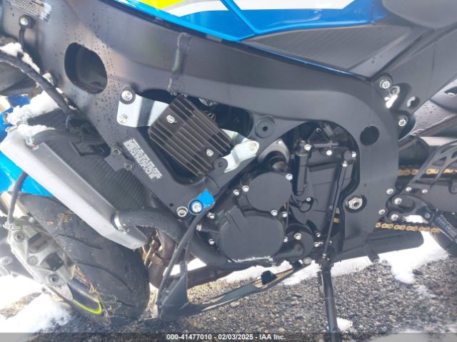 2017 SUZUKI GSX-R750 JS1GR7MA3H2101656 Photo 8