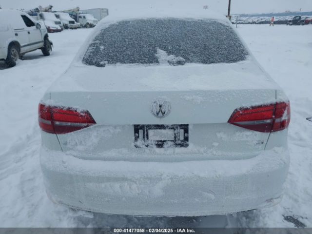 3VW167AJ4HM369548 Volkswagen Jetta 1.4t S