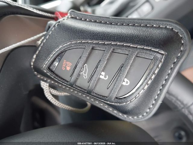 JTJTBCDX5R5029541 Lexus v35a-fts